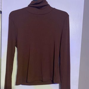Long sleeve turtle neck